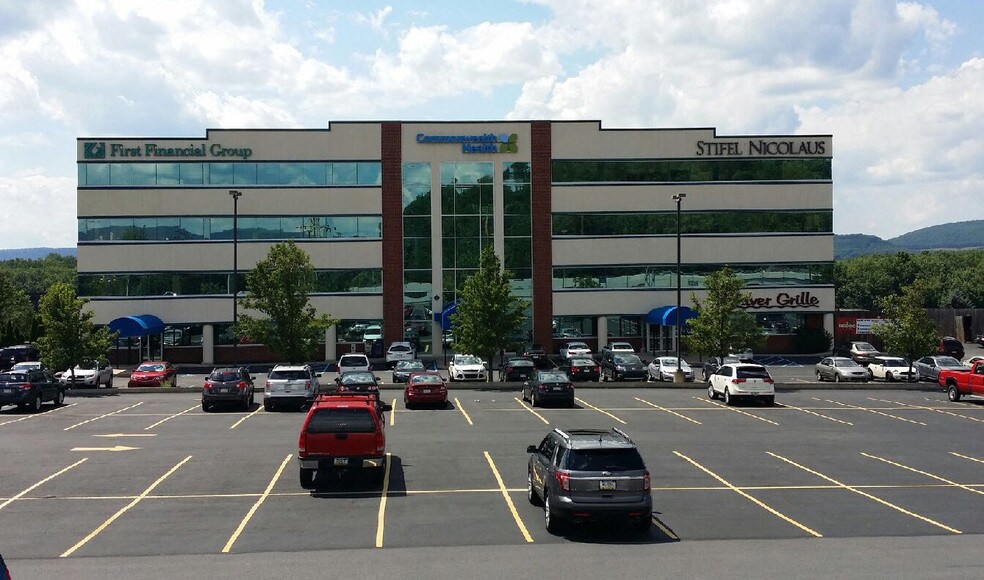 More Photos Of 670 S River St, Plains Medical For Lease