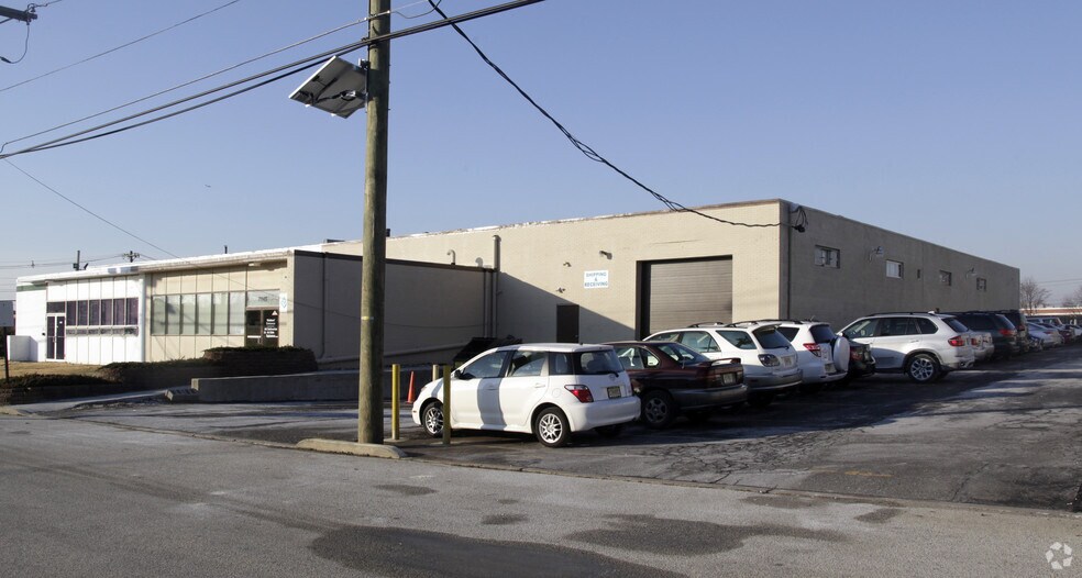 Primary Photo Of 7145 Colonial Ln, Pennsauken Manufacturing For Lease