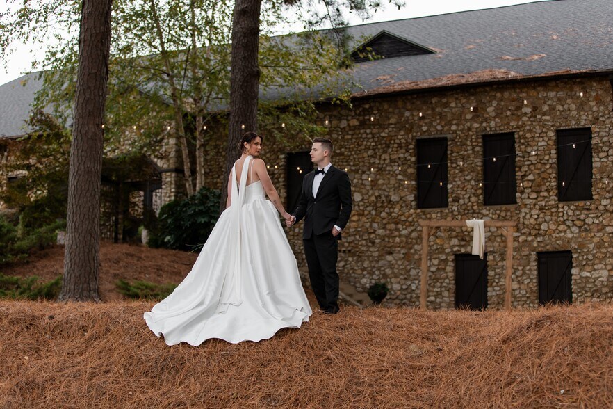 More Photos Of 267 Depot St, Mount Croghan Lodge Meeting Hall For Sale