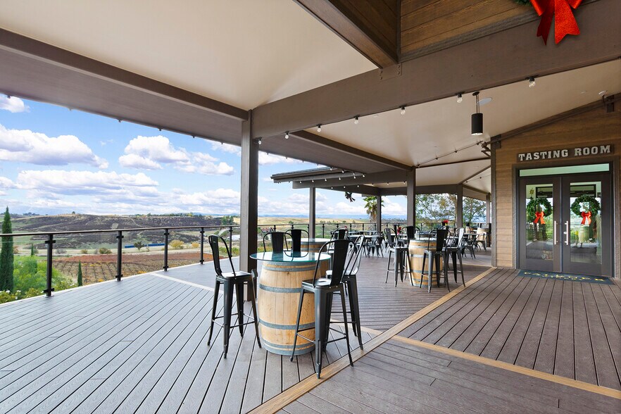 More Photos Of 40620 Calle Contento, Temecula Winery Vineyard For Sale