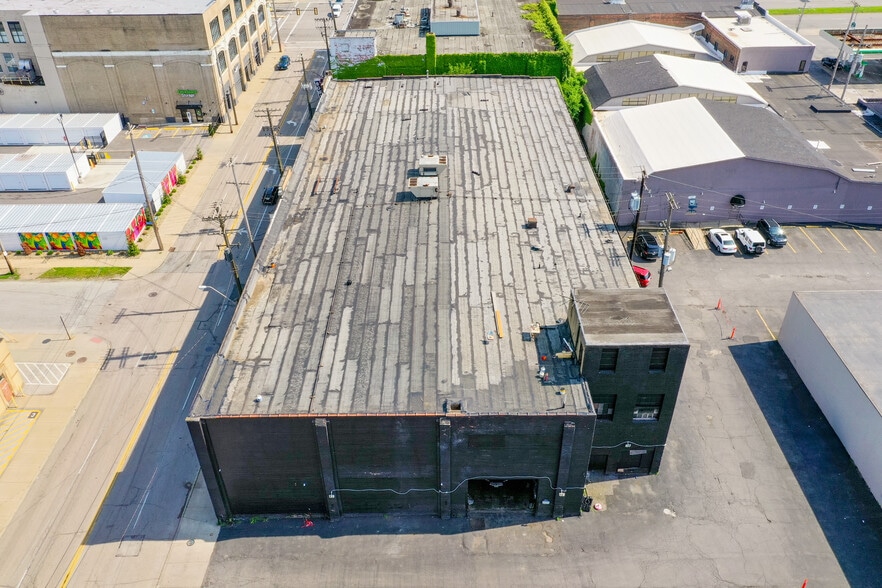 More Photos Of 1820 E 30th St, Cleveland Sports And Entertainment For Sale