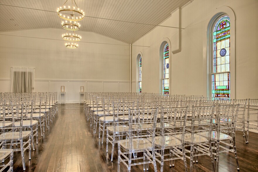 More Photos Of 114 S Main St, Troy Lodge Meeting Hall For Sale