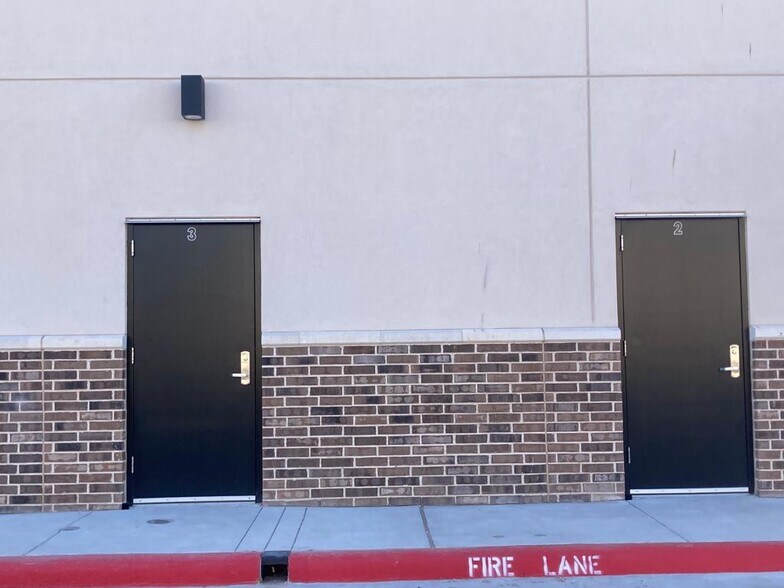 More Photos Of 1401 S Jackson Rd, Pharr Storefront Retail Office For Lease