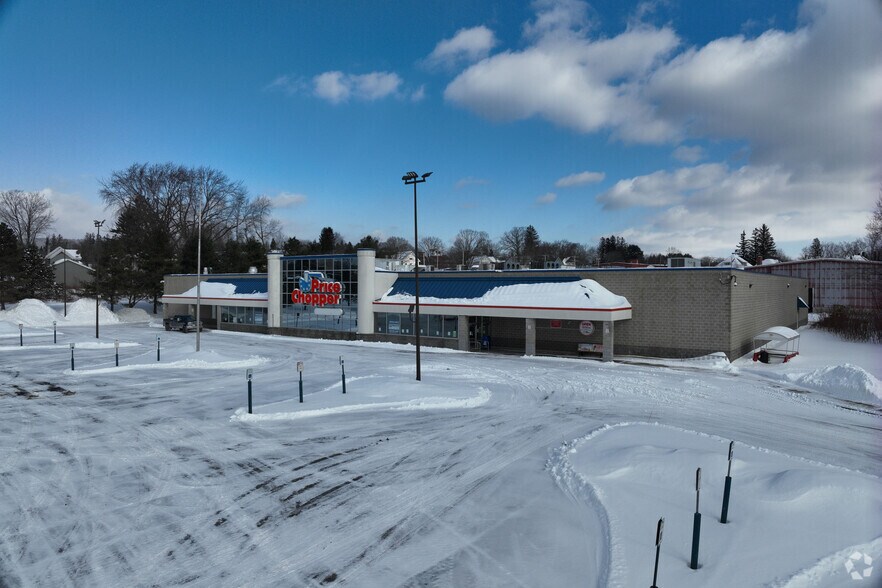 More Photos Of 358 N Main St, Gloversville Freestanding For Sale