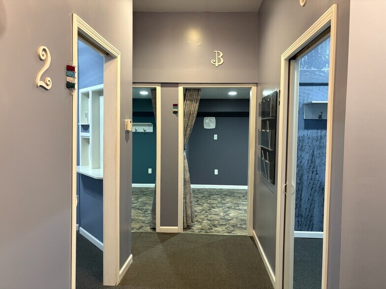 More Photos Of 6662 W Johnson Rd, La Porte Light Distribution For Lease