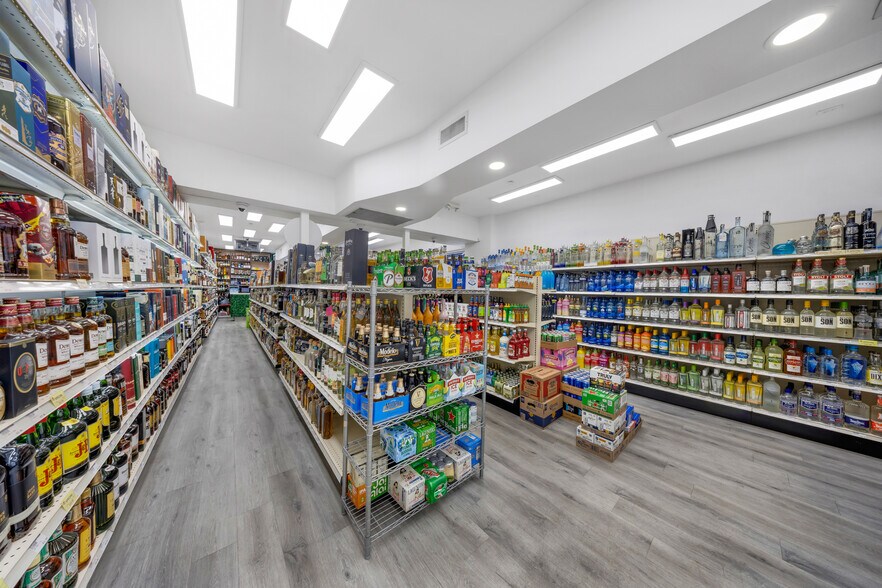 More Photos Of 2597 SW 37th Ave, Miami Storefront Retail Residential For Sale