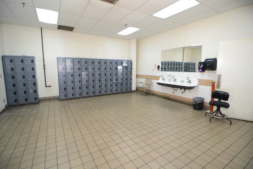 More Photos Of 1214 State Highway 34 E, Winnsboro Industrial For Sale