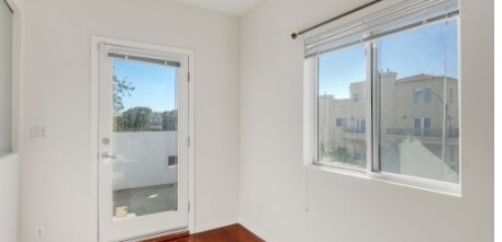 More Photos Of 1411-1413 Cloverfield Blvd, Santa Monica Apartments For Sale