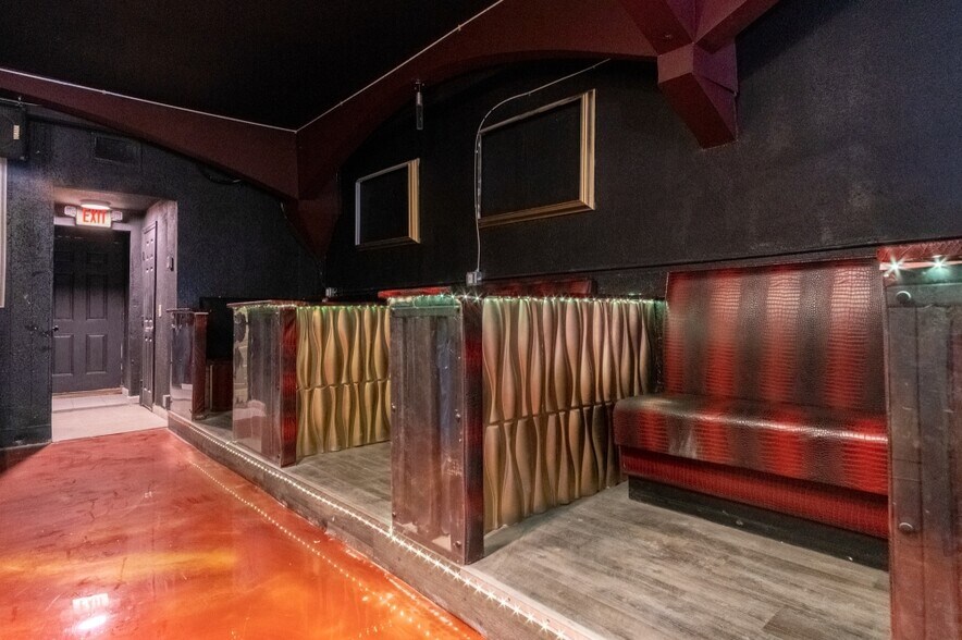 More Photos Of 4024 Granby St, Norfolk Storefront Retail Residential For Lease