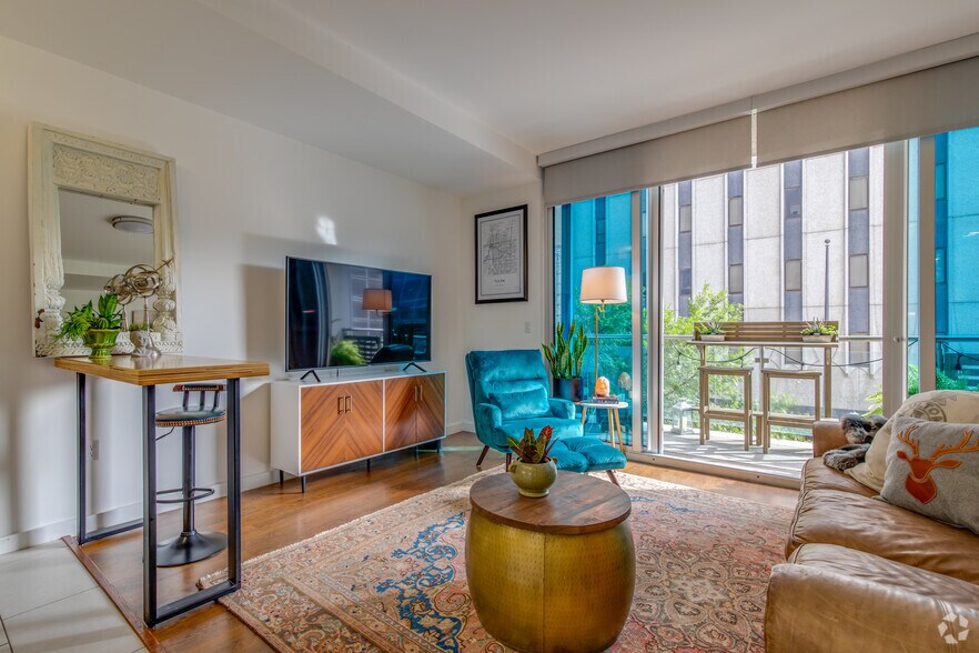 More Photos Of 522 S Boston Ave, Tulsa Apartments For Lease