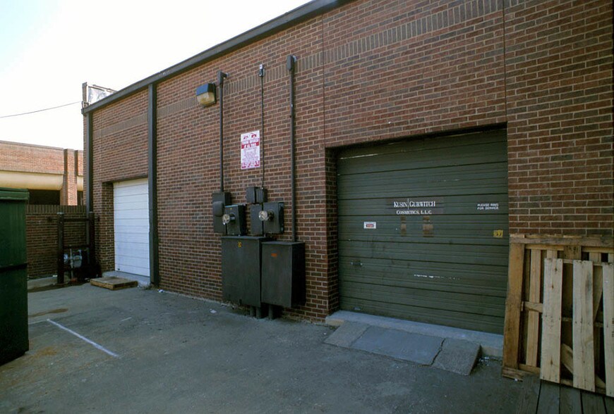 More Photos Of 4405 Beltwood Pky, Dallas Unknown For Lease