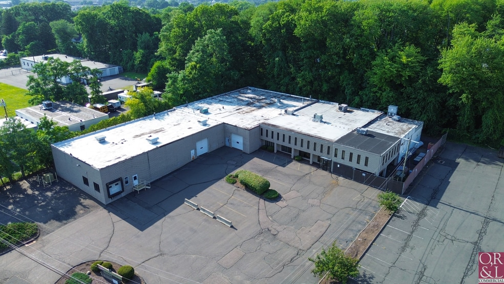 More Photos Of 815 N Mountain Rd, Newington Manufacturing For Sale