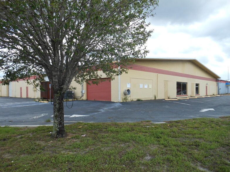 More Photos Of 737 N Magnolia Ave, Ocala Distribution For Sale