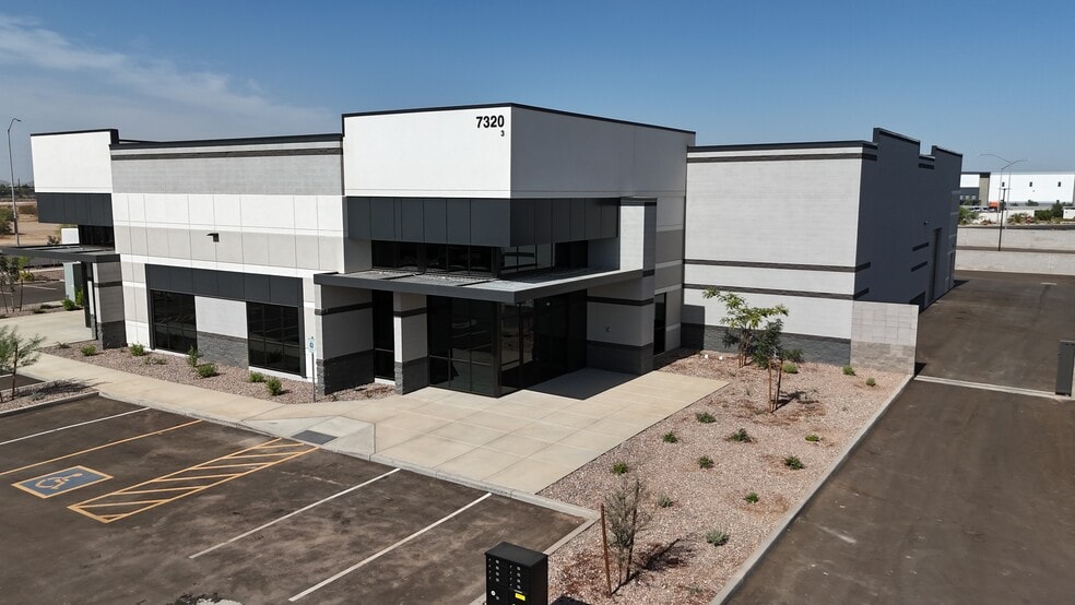 More Photos Of 7320 E Pecos Rd, Mesa Warehouse For Sale