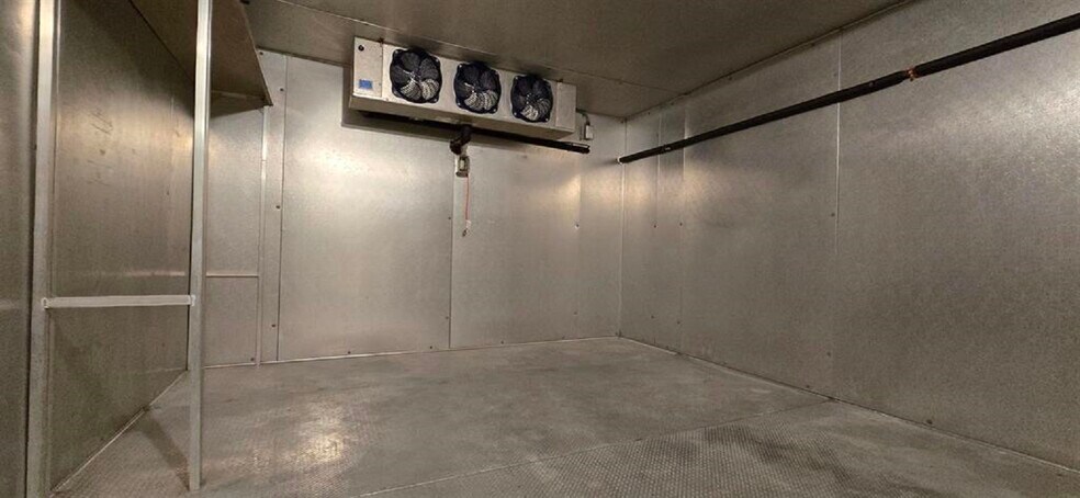 More Photos Of 31 Central Square, Troy Storefront Retail Residential For Lease