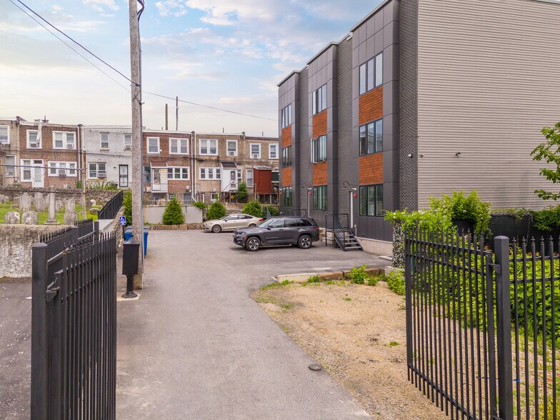 More Photos Of 85 E Sharpnack St, Philadelphia Apartments For Sale