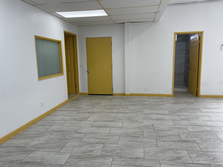 More Photos Of 1667-1671 Anaheim St, Harbor City Storefront Retail Office For Lease