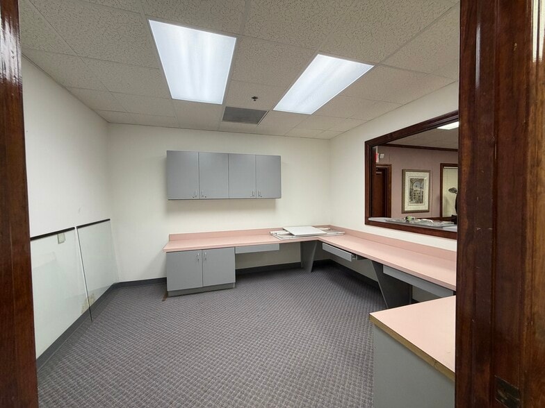 More Photos Of 6000 Joe Frank Harris Pky NW, Adairsville Healthcare For Lease