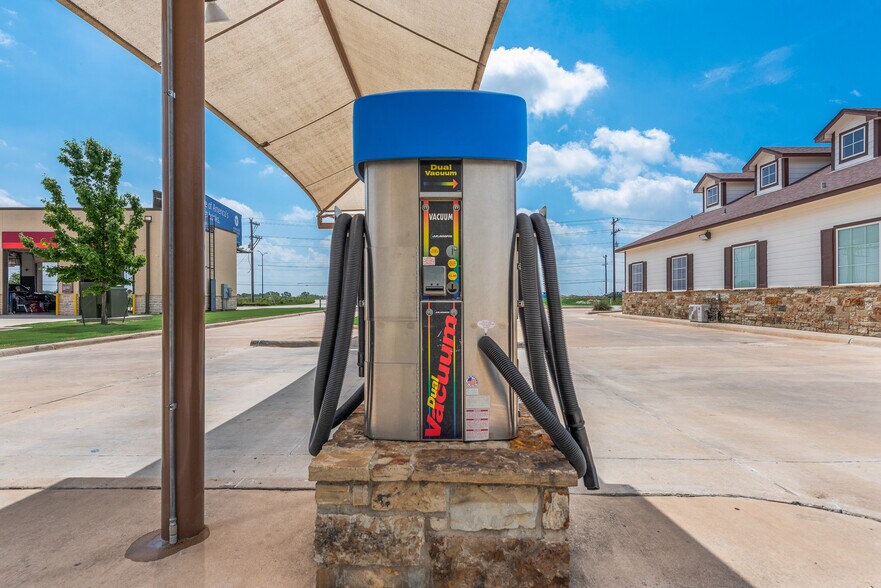 More Photos Of 26623 US Highway 380 E, Providence Village Specialty For Sale