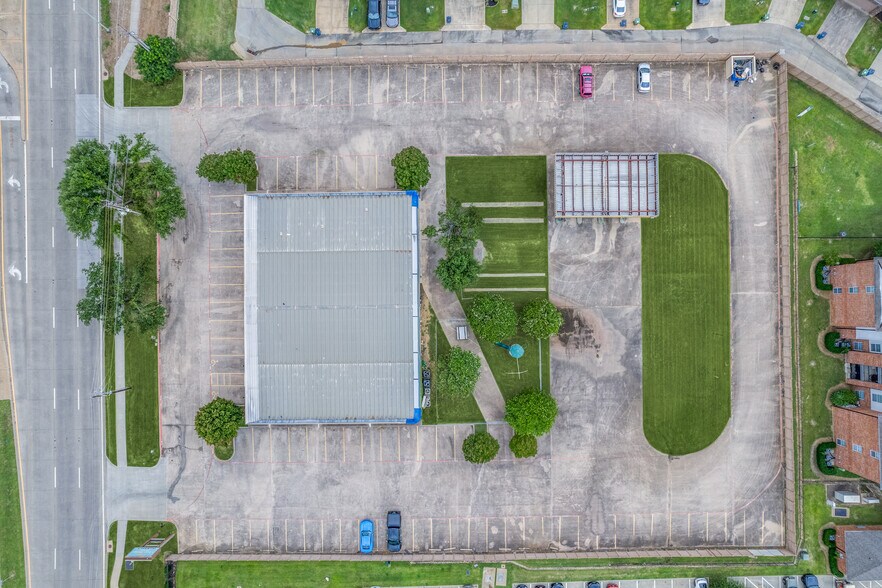 More Photos Of 2345 E State Highway 121, Lewisville Contractor Storage Yard For Sale