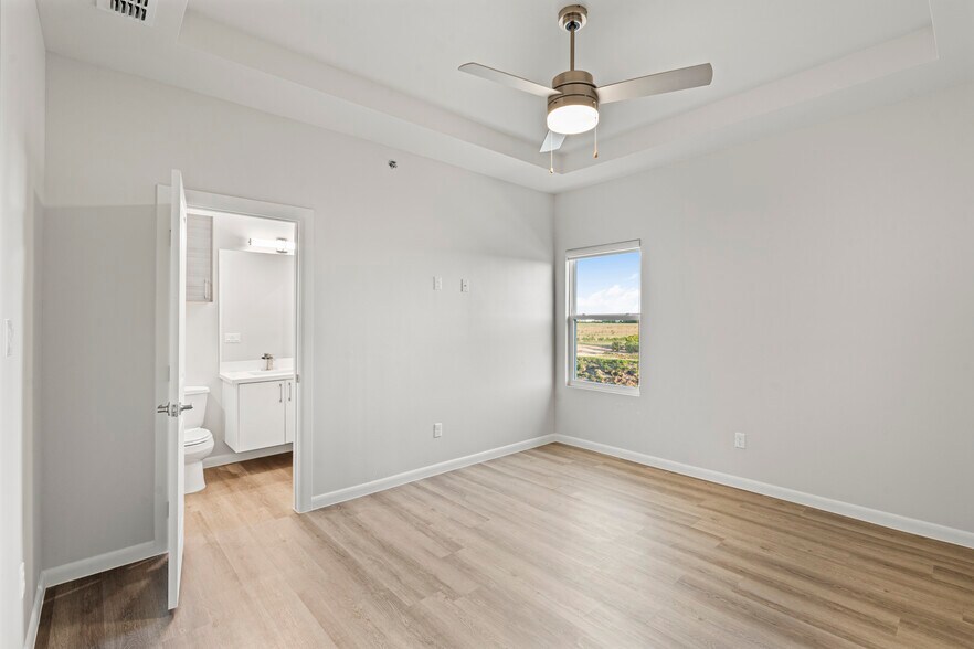 More Photos Of 3500 Vanessa Ln, Weslaco Apartments For Sale