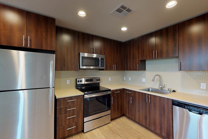 More Photos Of 4863 Willow Rd, Pleasanton Apartments For Lease