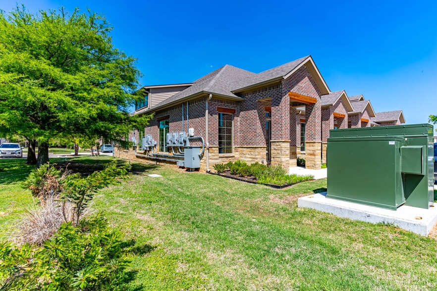More Photos Of 3909 Long Prairie Rd, Flower Mound Medical For Lease