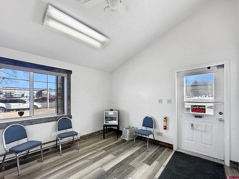 Primary Photo Of 685 Industrial Blvd, Delta Warehouse For Lease