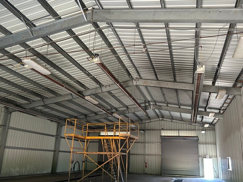 More Photos Of 1796 Simpson Highway 49, Magee Flex For Sale