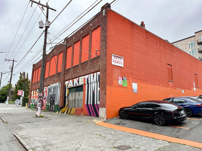 More Photos Of 1520 13th Ave, Seattle Warehouse For Lease