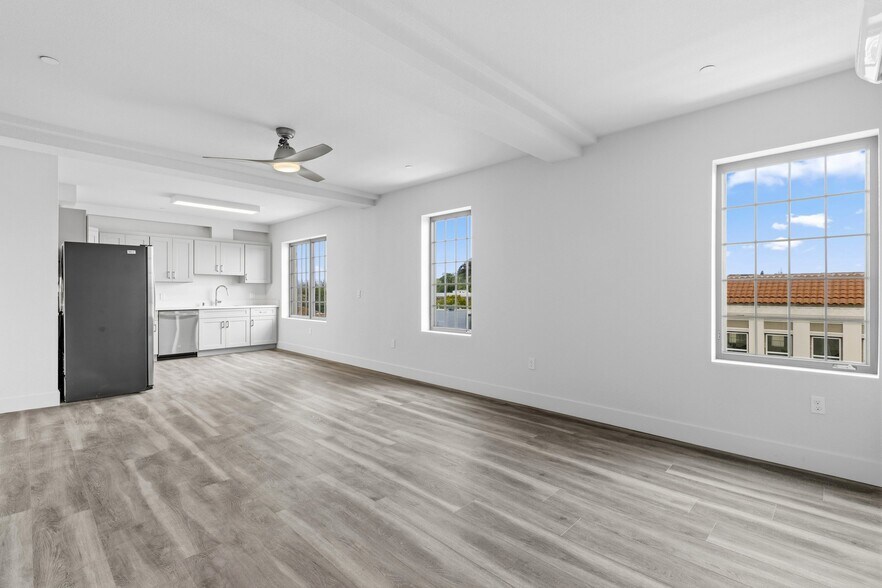 More Photos Of 500 San Benito St, Hollister Office Residential For Sale