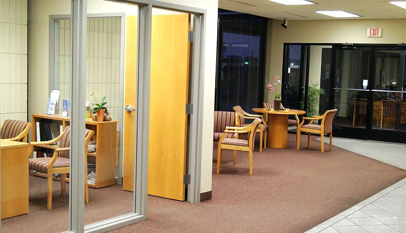 More Photos Of 3001 W Indian School Rd, Phoenix Office For Sale