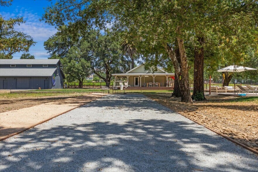 More Photos Of 5647 Highway 128, Geyserville Multifamily For Sale