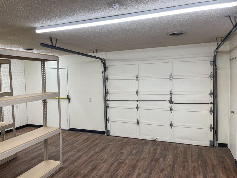More Photos Of 710 S Oregon St, Ontario Office For Lease