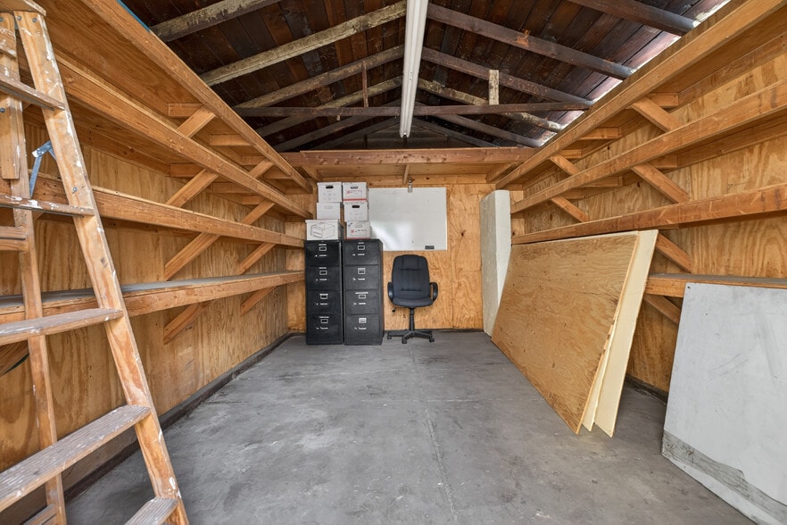 More Photos Of 4160 Verdugo Rd, Los Angeles Office For Lease