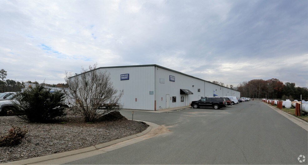 More Photos Of 2155 Lanier Ln, Rockville Light Distribution For Lease