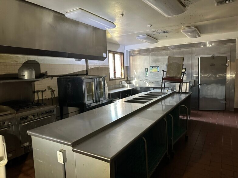 More Photos Of 509 S Buck Rd, Le Roy Skilled Nursing Facility For Sale