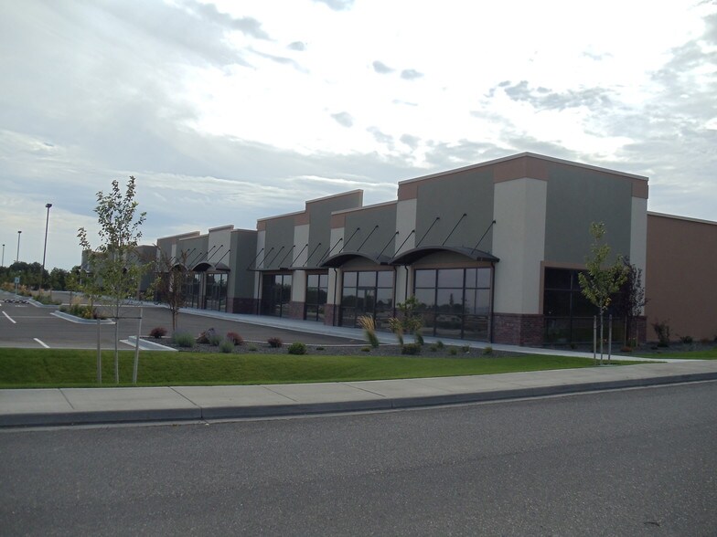 Primary Photo Of 2909 S Quillan St, Kennewick General Retail For Lease