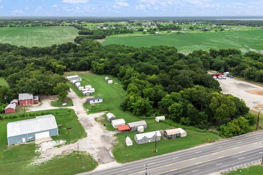 More Photos Of 766 E Quinlan Pky, Quinlan Land For Sale