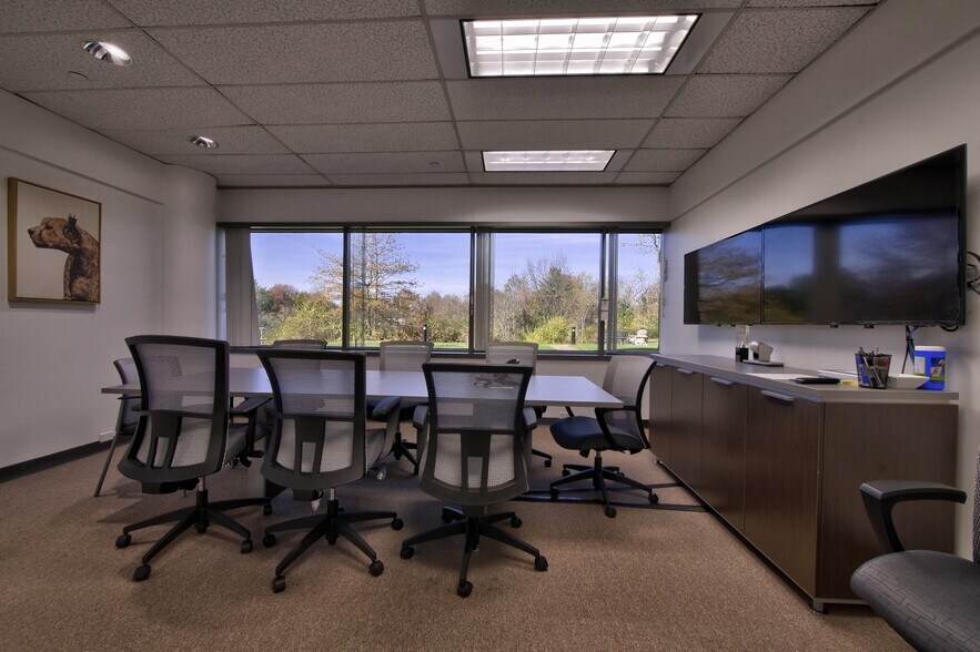 More Photos Of 135 Route 202/206, Bedminster Office For Lease