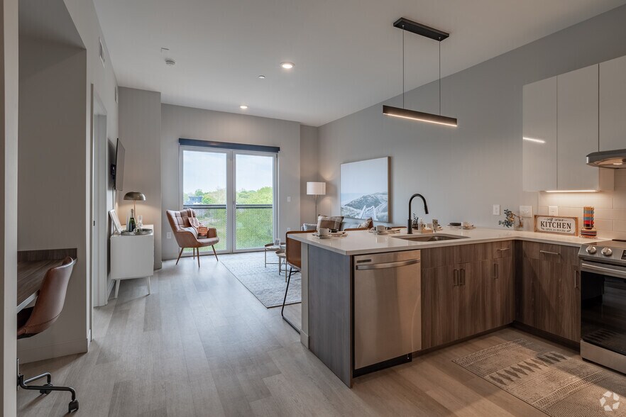 More Photos Of 2461 W 25th St, Cleveland Apartments For Lease