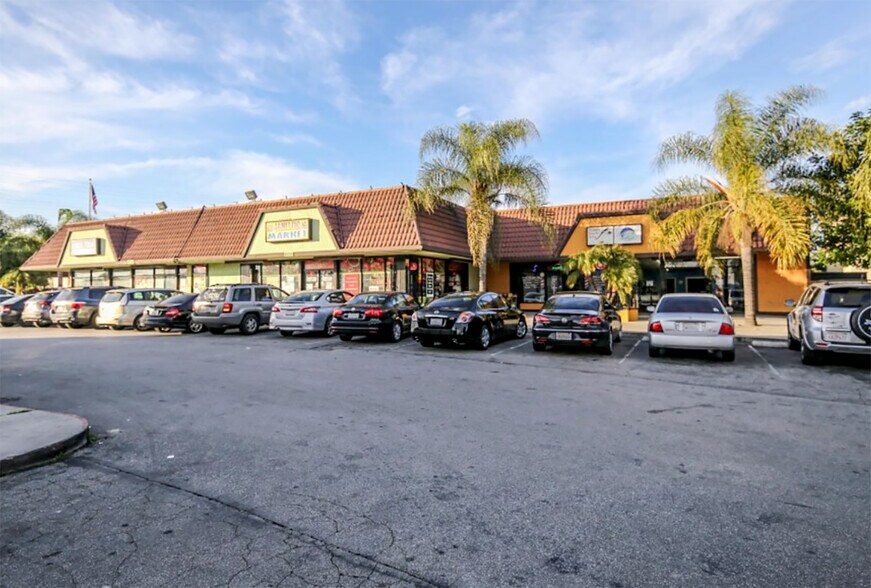 More Photos Of 8230-8240 Norwalk Blvd, Whittier Freestanding For Lease