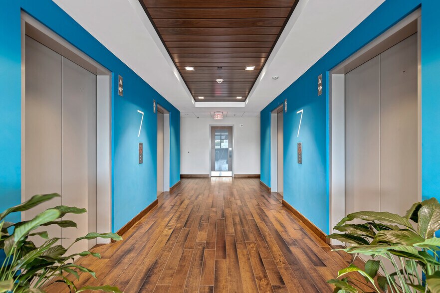 More Photos Of 605 Chestnut St, Chattanooga Office For Lease