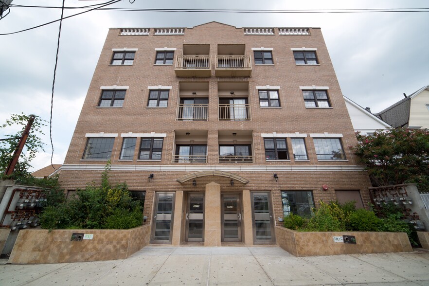 Primary Photo Of 3717-3719 108th St, Corona Apartments For Sale