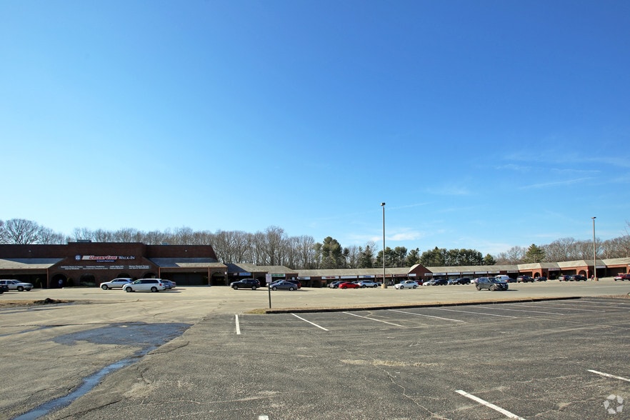 More Photos Of 401 Monroe Tpke, Monroe Unknown For Lease