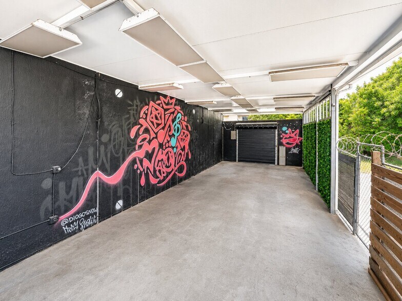 More Photos Of 7025 NW 7th Ave, Miami Research And Development For Sale