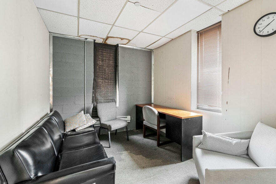 More Photos Of 4865 Arthur Kill Rd, Staten Island Warehouse For Sale