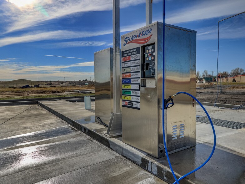 More Photos Of 341 1st St, Mead Warehouse For Sale