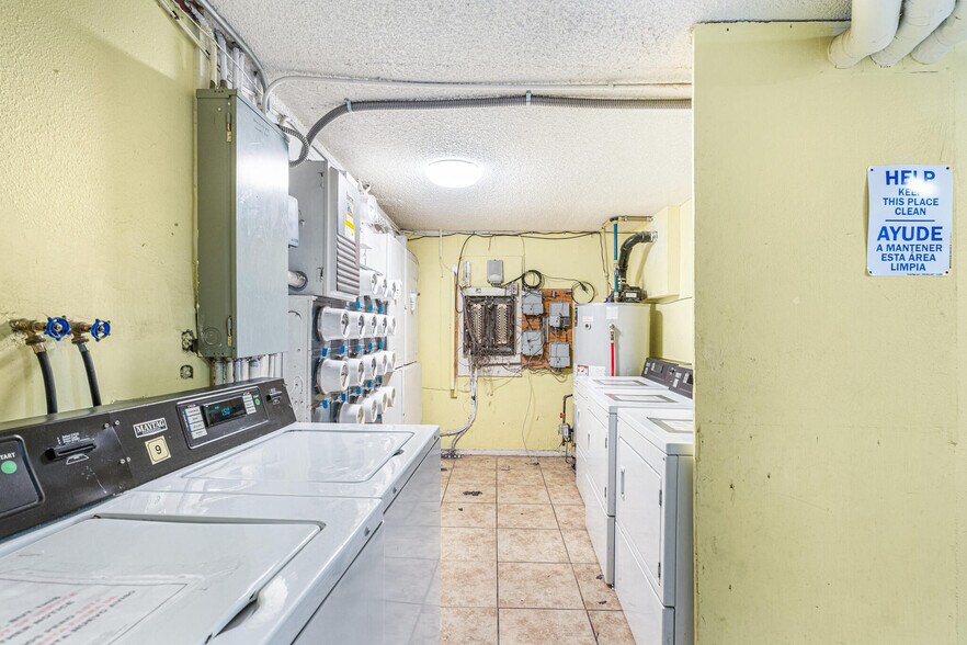 More Photos Of 7251 Samuel Dr, Denver Apartments For Sale