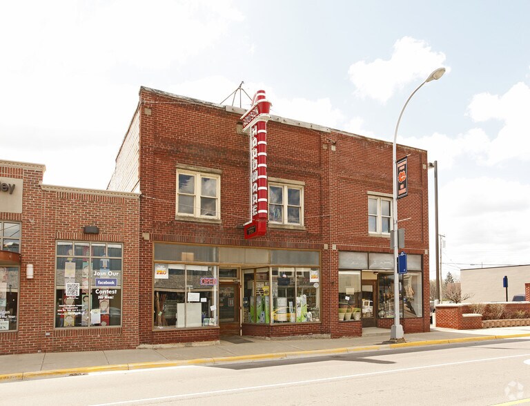 More Photos Of 113 W Main St, Brighton Storefront Retail Office For Lease
